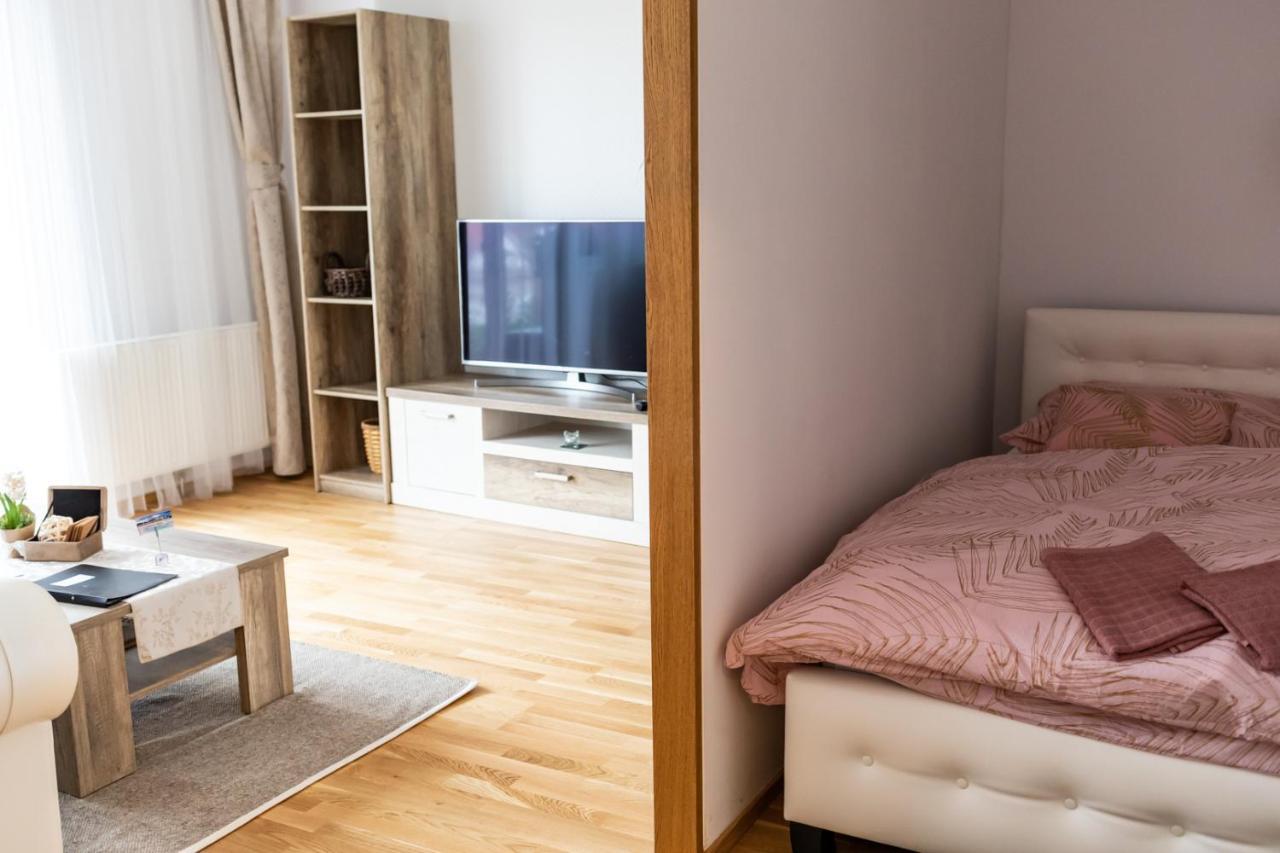 Rezidence Hadovita Prag Exteriör bild