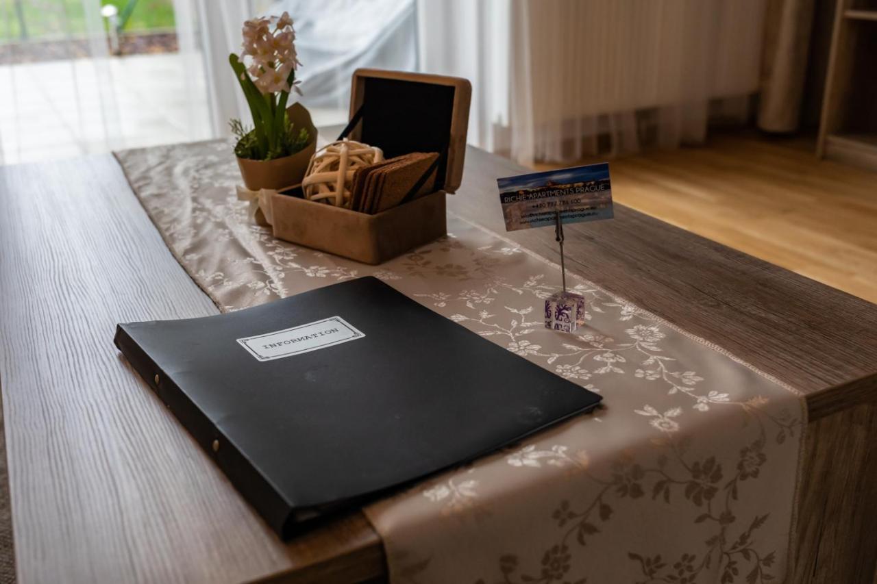 Rezidence Hadovita Prag Exteriör bild